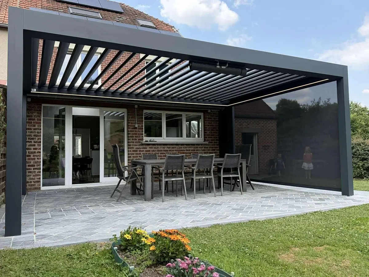 Pergola bioclimatique